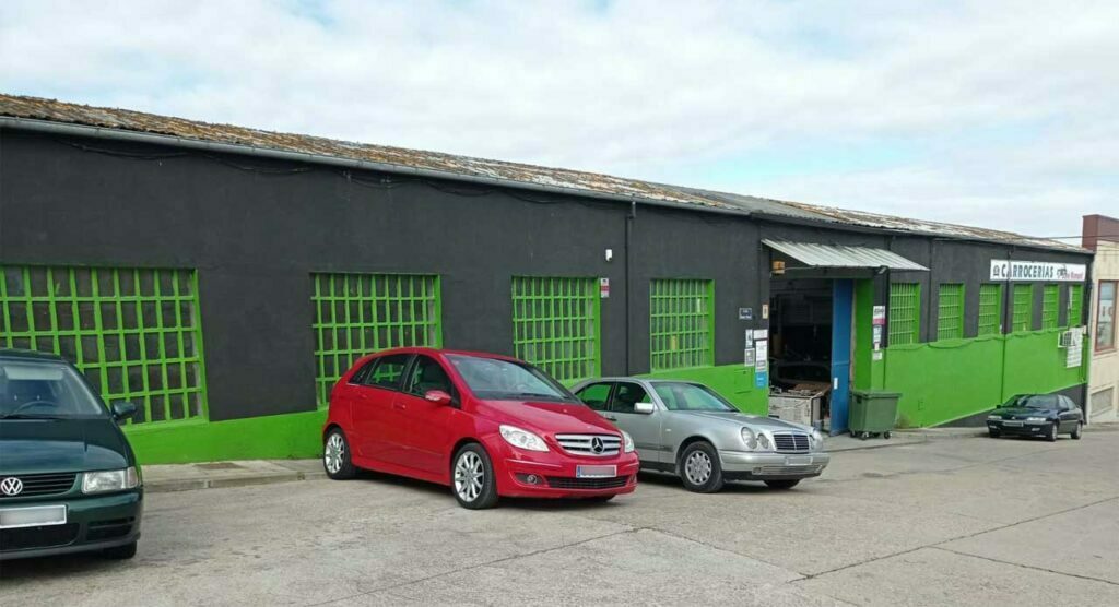 Pintar Coche Salamanca fachada 4