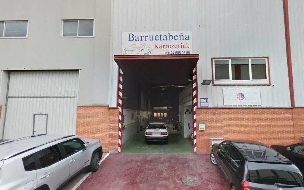 pintar-coche-bermeo-fachada