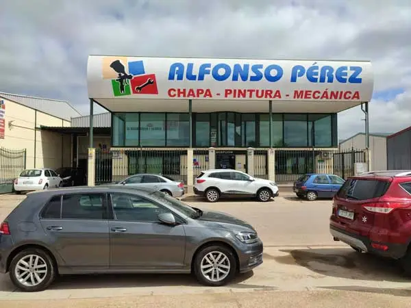 pintar-coche-pueba-de-la-calzada-fachada